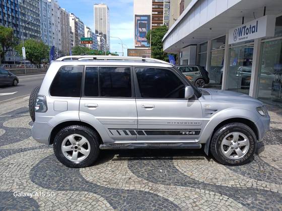 MITSUBISHI PAJERO 2.5 HD 4X4 8V TURBO INTERCOOLER DIESEL 4P MANUAL